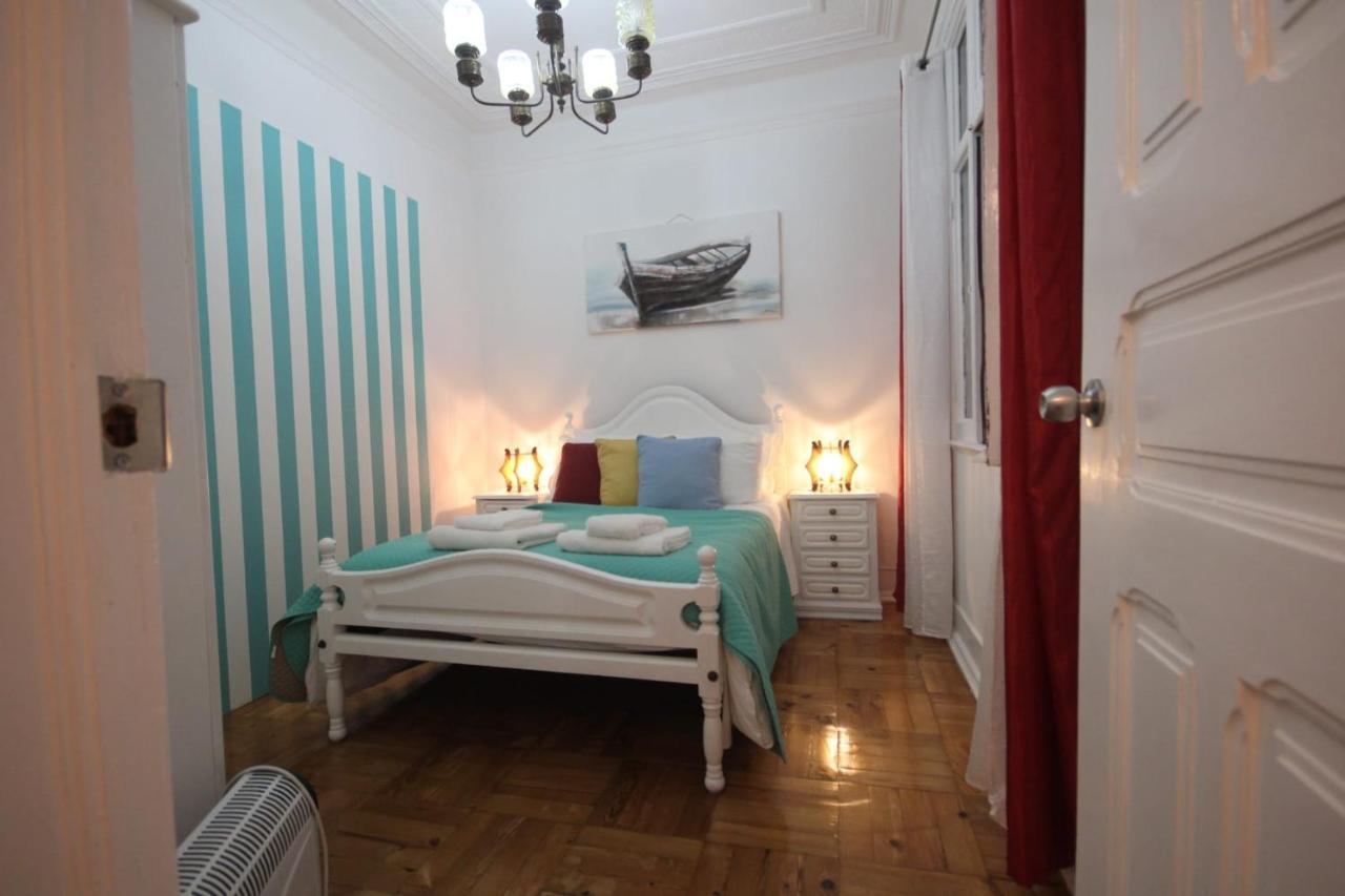 Nautic M1 R2 - Classy & Cozy Double Room With Shared Bathroom In Marques Pombal Lisbon Exterior photo